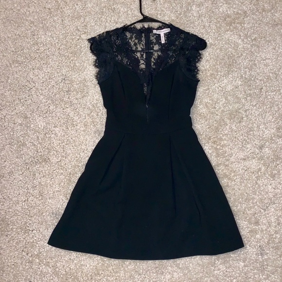 BCBGeneration LBD - Picture 3 of 6